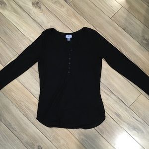Black old navy Henley